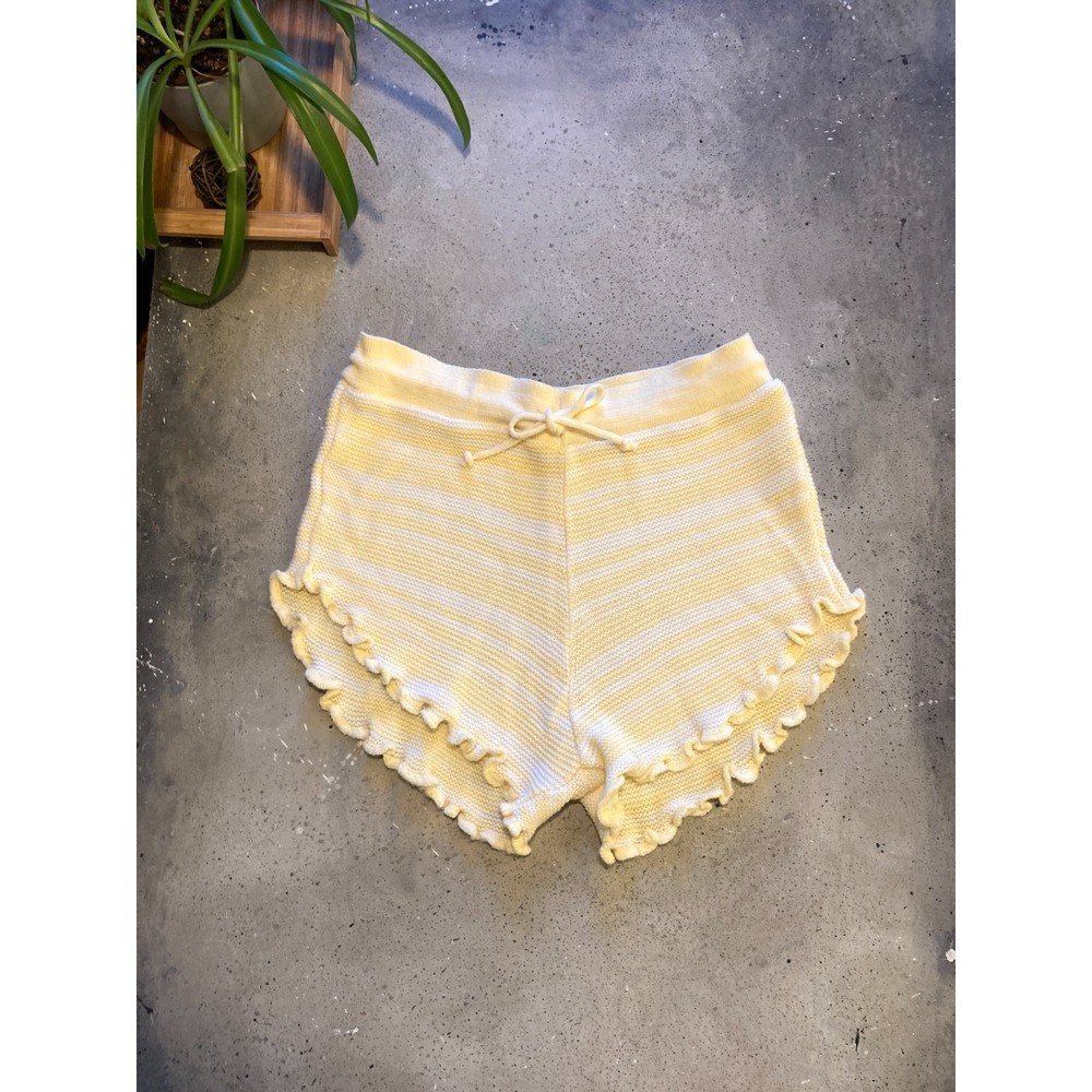 Lemon meringue adorable high/low shorts_xs
